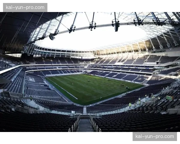 特写:一家百年足球俱乐部的“绿色革命”——热刺球场实现完全可再生能源供电 特写:一家百年足球俱乐部的“绿色革命”——热刺球场实现完全可再生能源供电