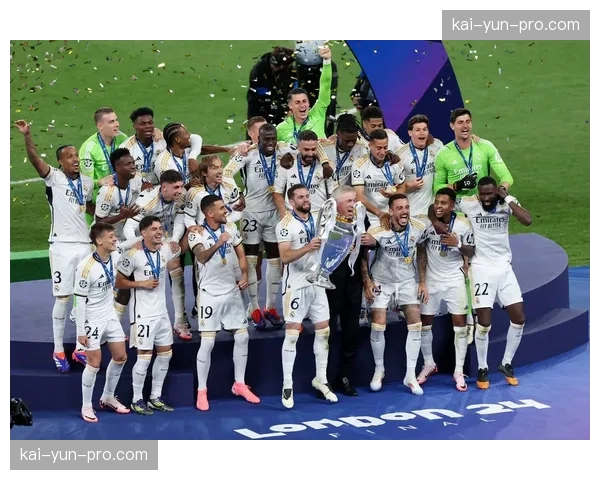 裁判任命:法国名哨蒂尔潘将执法皇马对阵拜仁的焦点战 裁判任命:法国名哨蒂尔潘将执法皇马对阵拜仁的焦点战